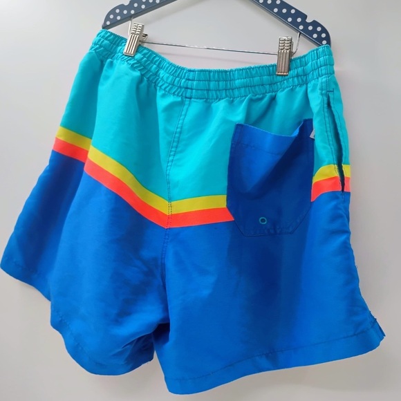 Chubbies Swim Shorts Mens size XL Blue White Striped Mesh Lined Stretch - Picture 3 of 5